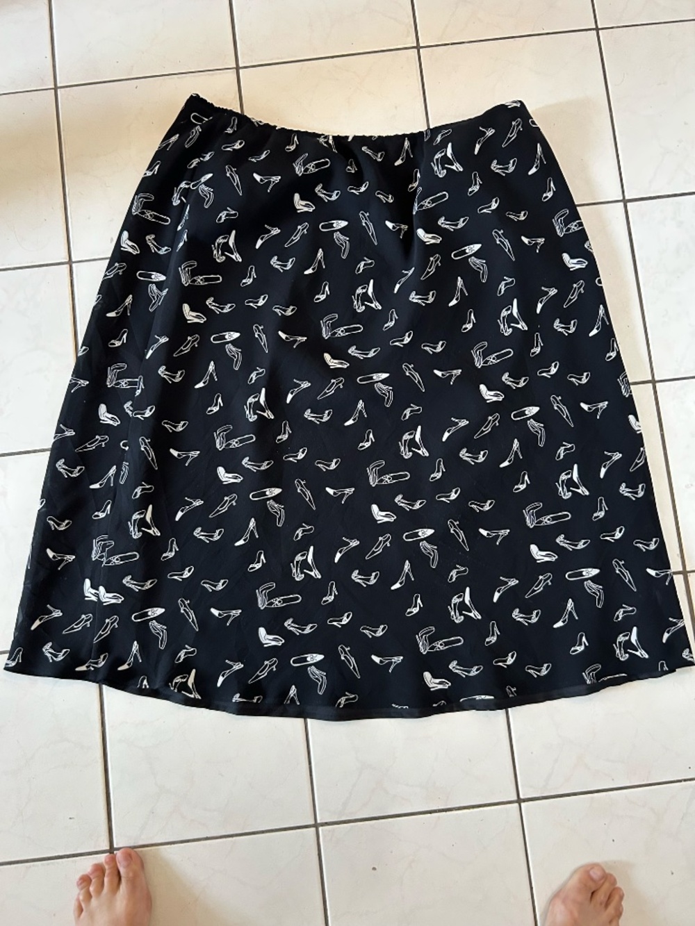 vintage midi skirt cutest print little shoes * accepting offers